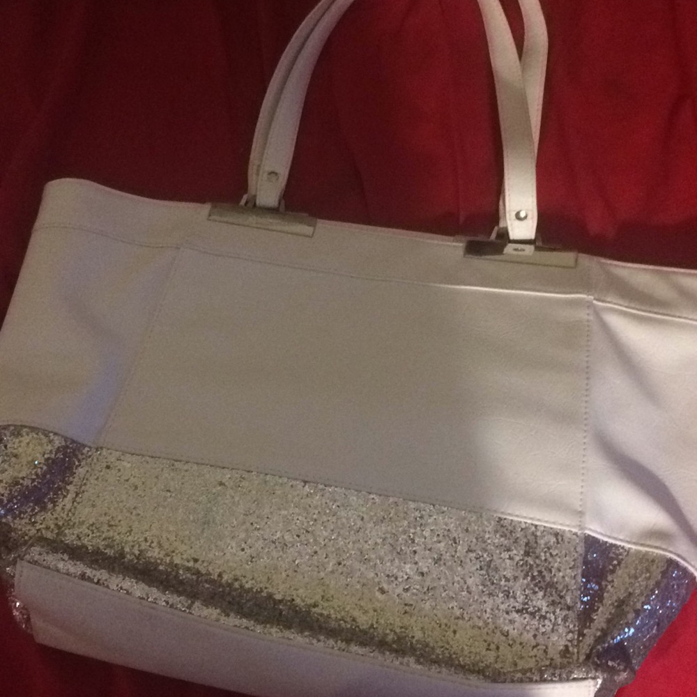 Cute Leather Handbag from Icing